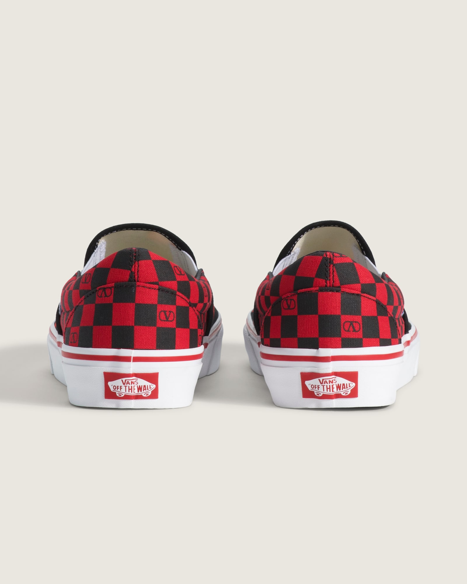 Valentino Garavani and Vans クラシック スリッポン