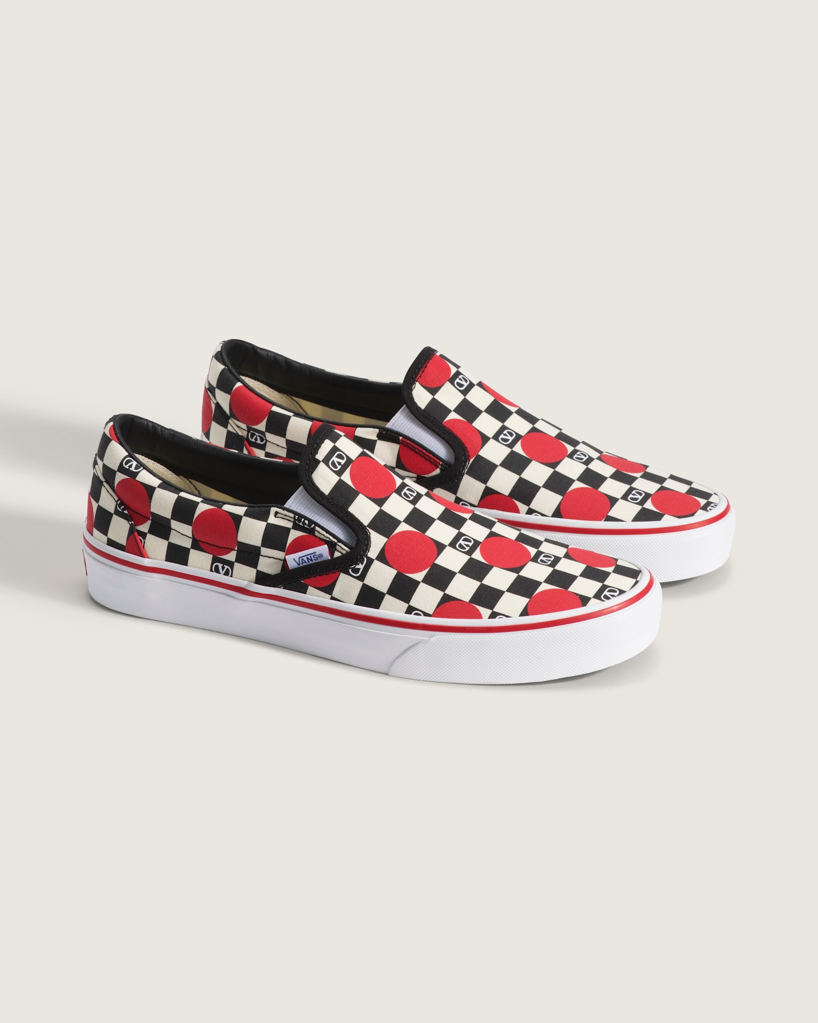 Valentino Garavani and Vans クラシック スリッポン