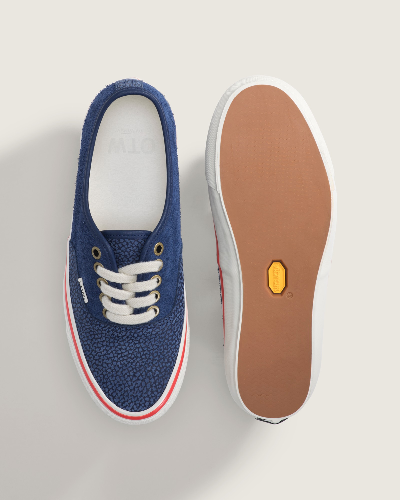 OTW オーセンティック 44 Siped Vibram