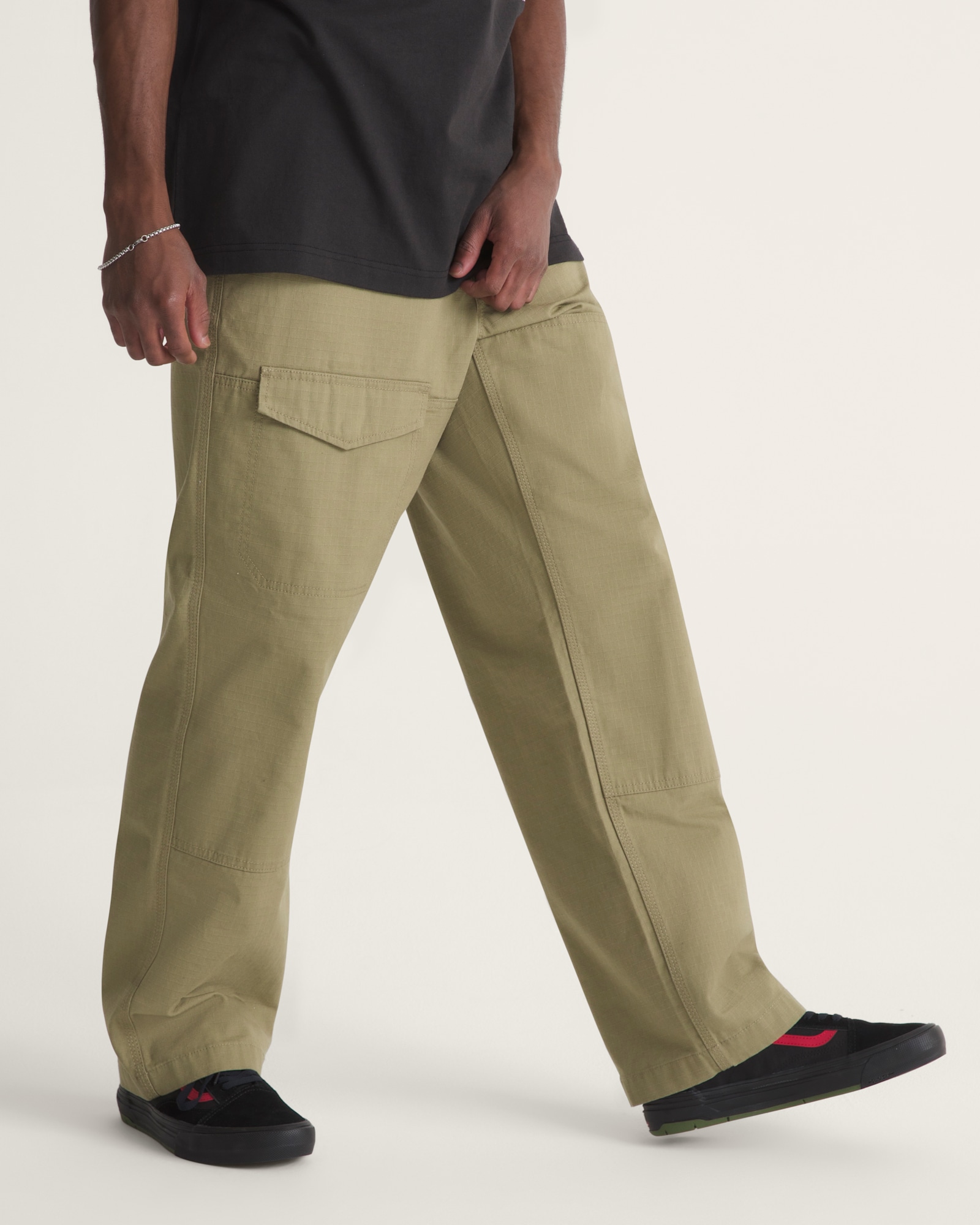 カーゴパンツ by Atiba Jefferson