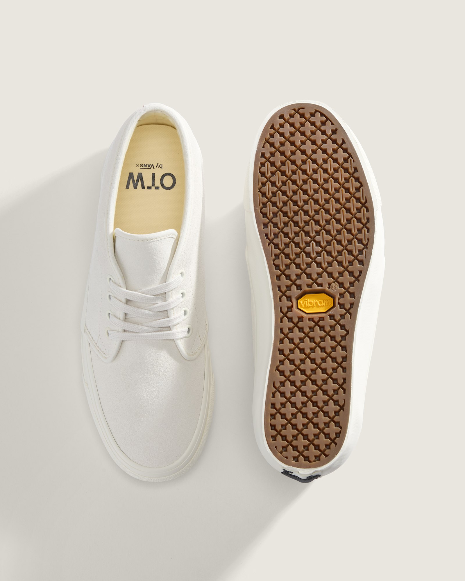 OTW チャッカ 49 Vibram