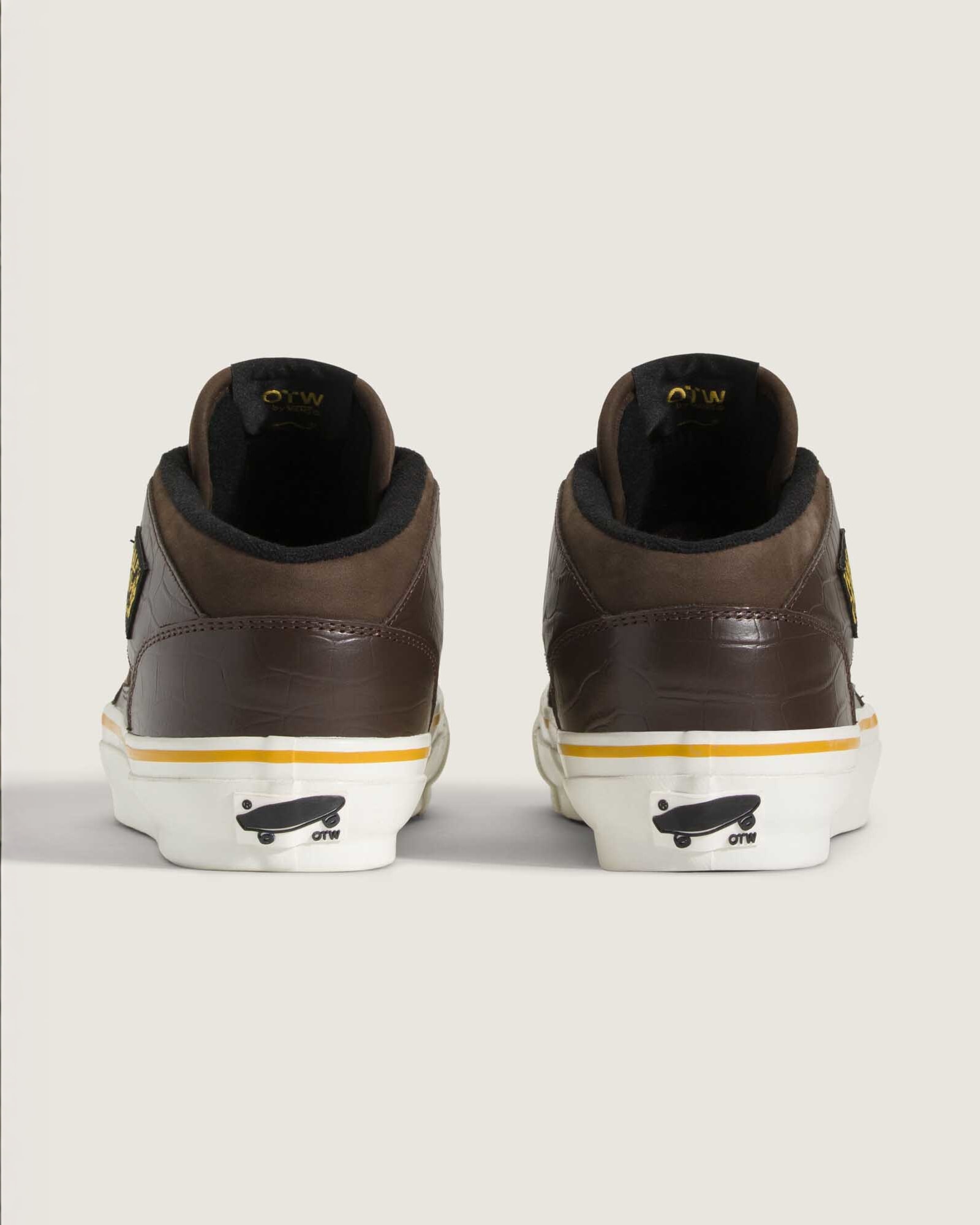 OTW ハーフキャブ VIBRAM| VANS（ヴァンズ）公式ストア