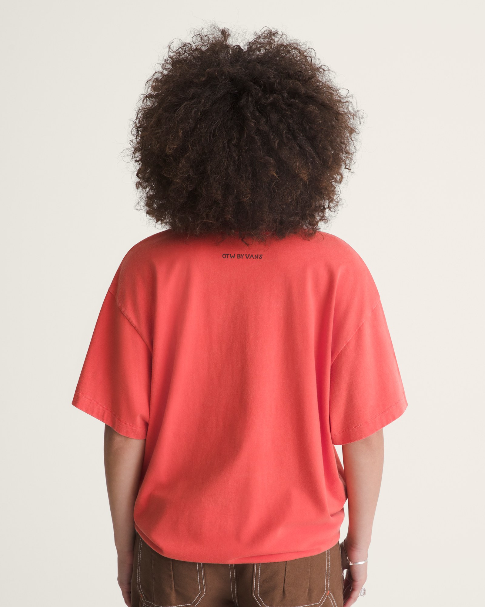 【5月15日発売開始】OTW by Vans x Julian Klincewicz ウォッシュド Tシャツ image number 5