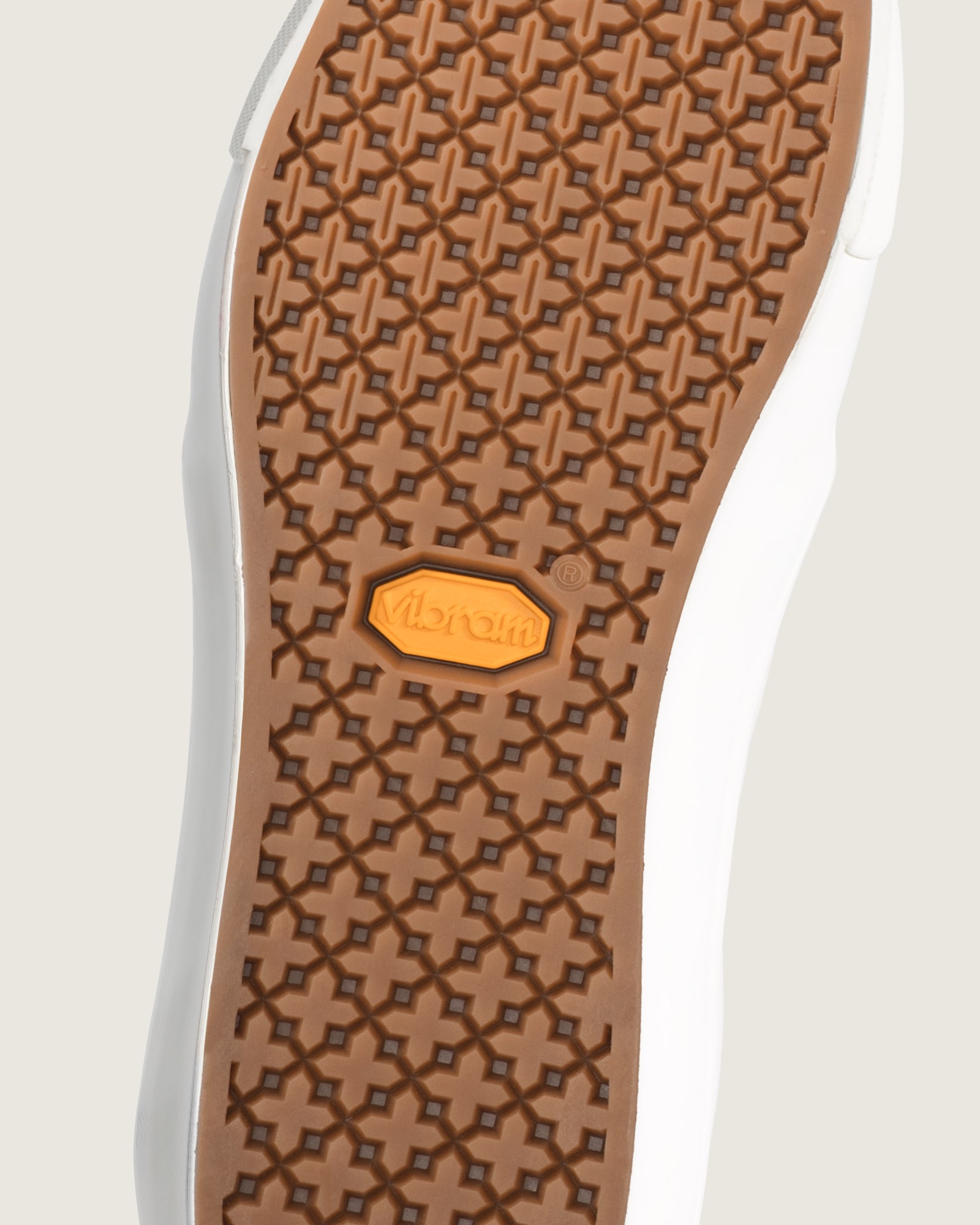 【7月10日販売開始】OTW チャッカ 49 Vibram image number 4
