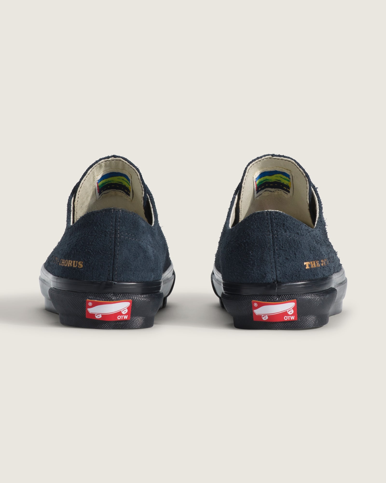 【5月15日販売開始】OTW by Vans x Julian Klincewicz スタイル 31