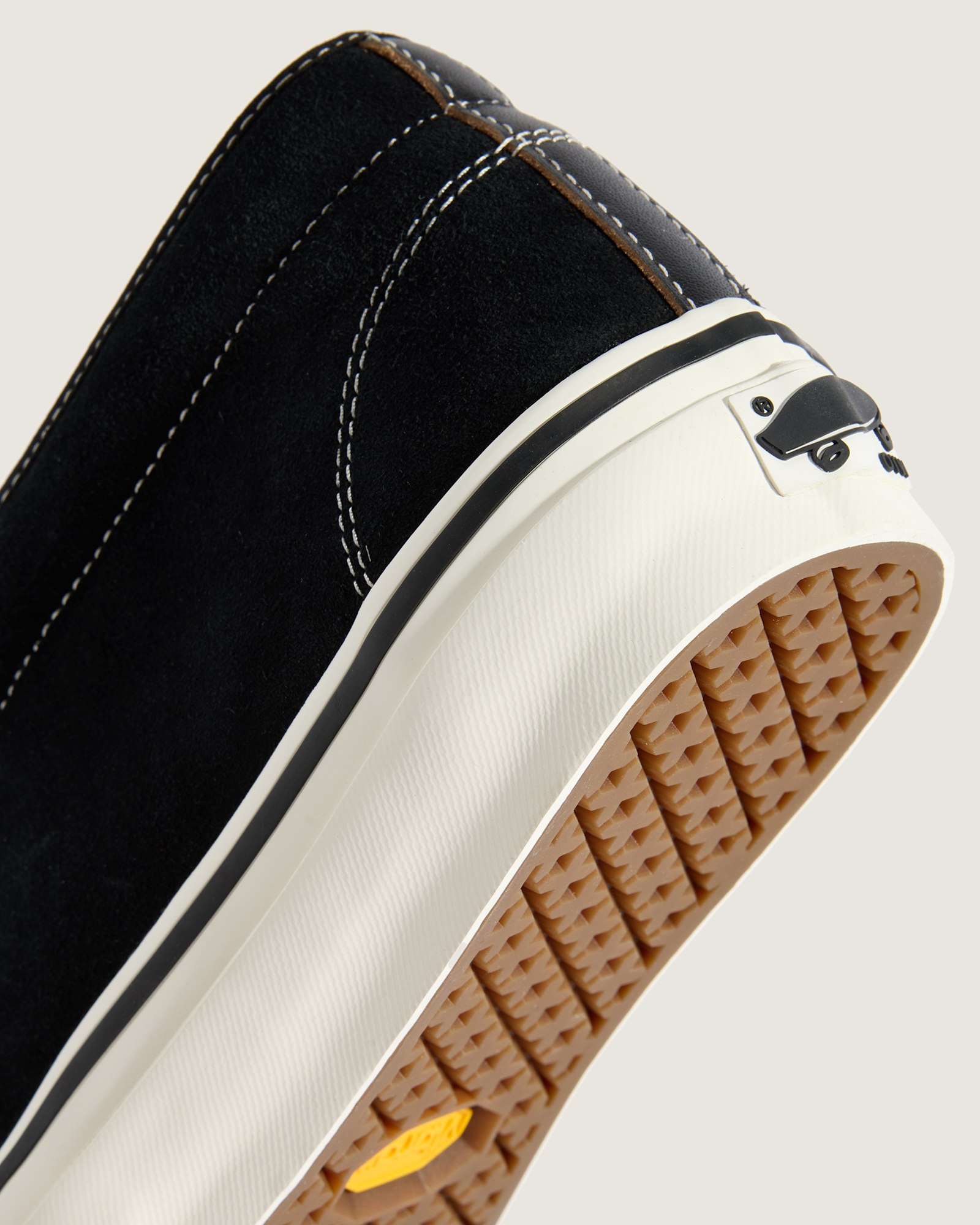 OTW チャッカ 49 Vibram
