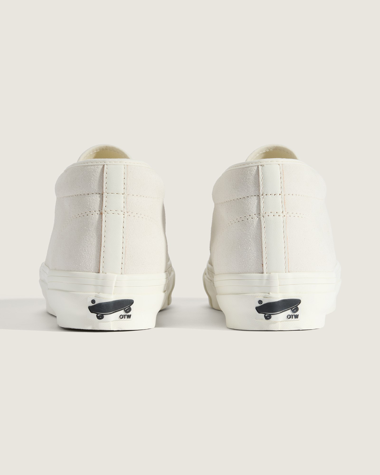 OTW チャッカ 49 Vibram