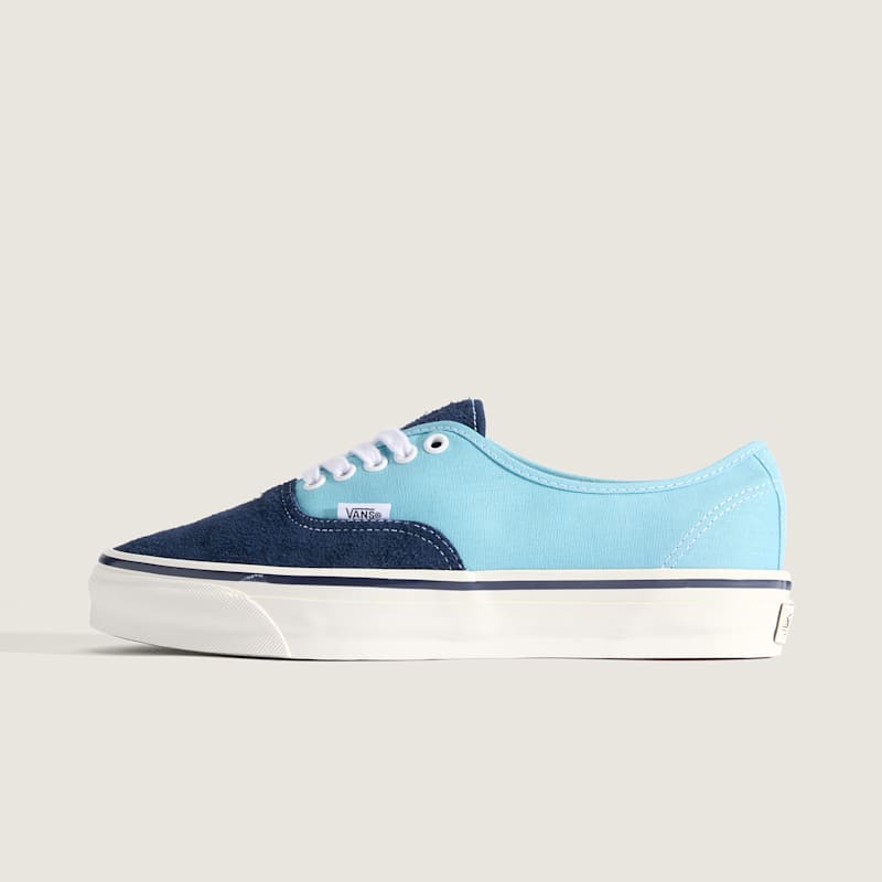 반스 프리미엄 어센틱 44 스웨이드