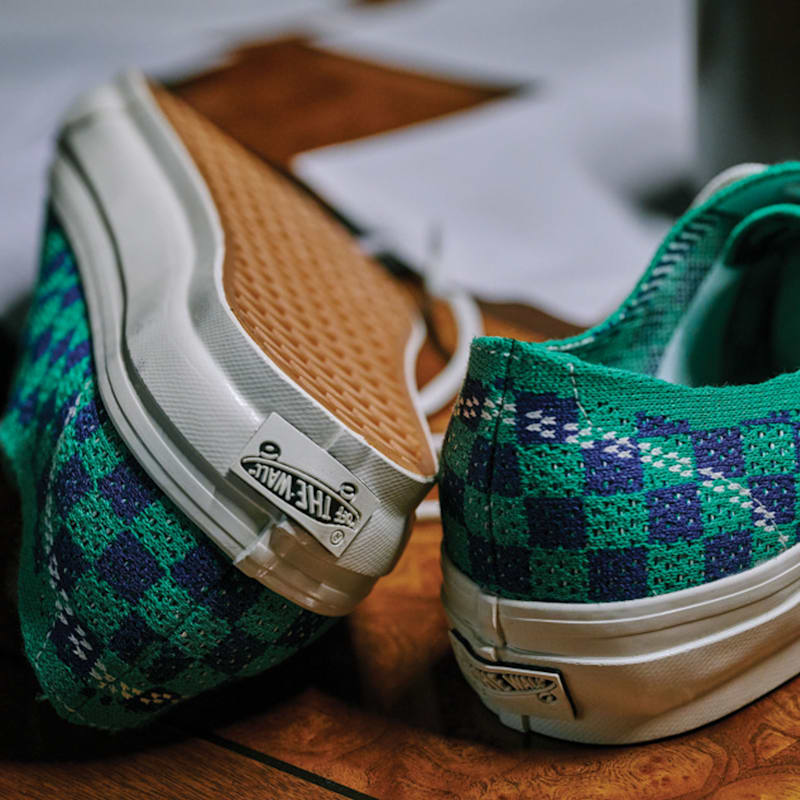 반스 프리미엄 어센틱 44 엔지니어드 니트 펑크 체크