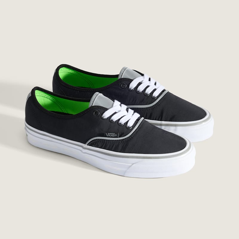 [반스 아티스트 컬렉션] Vans x Guccimaze 반스 프리미엄 어센틱 44 DL